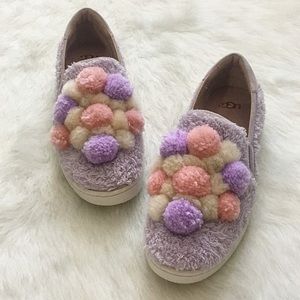 NWOT*UGG Pom Pom Sneakers, Size 9.5